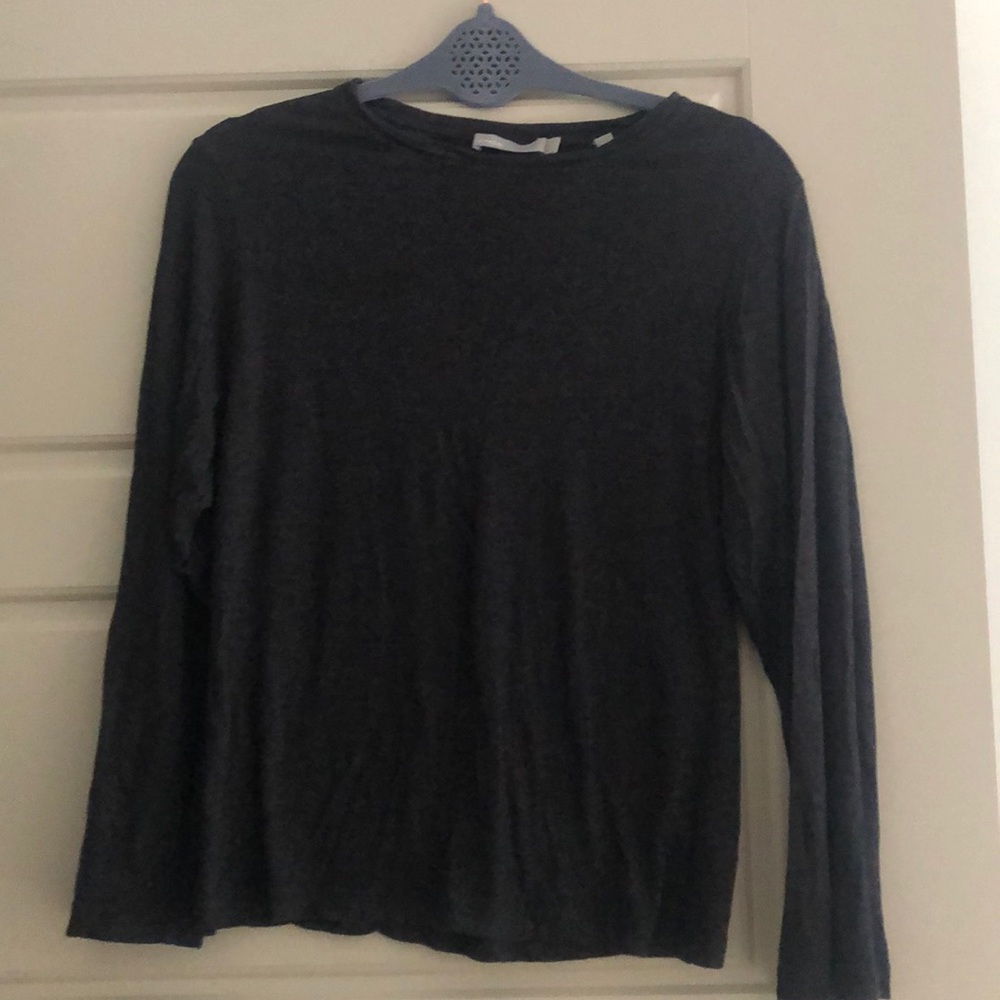 Gently used Vince top